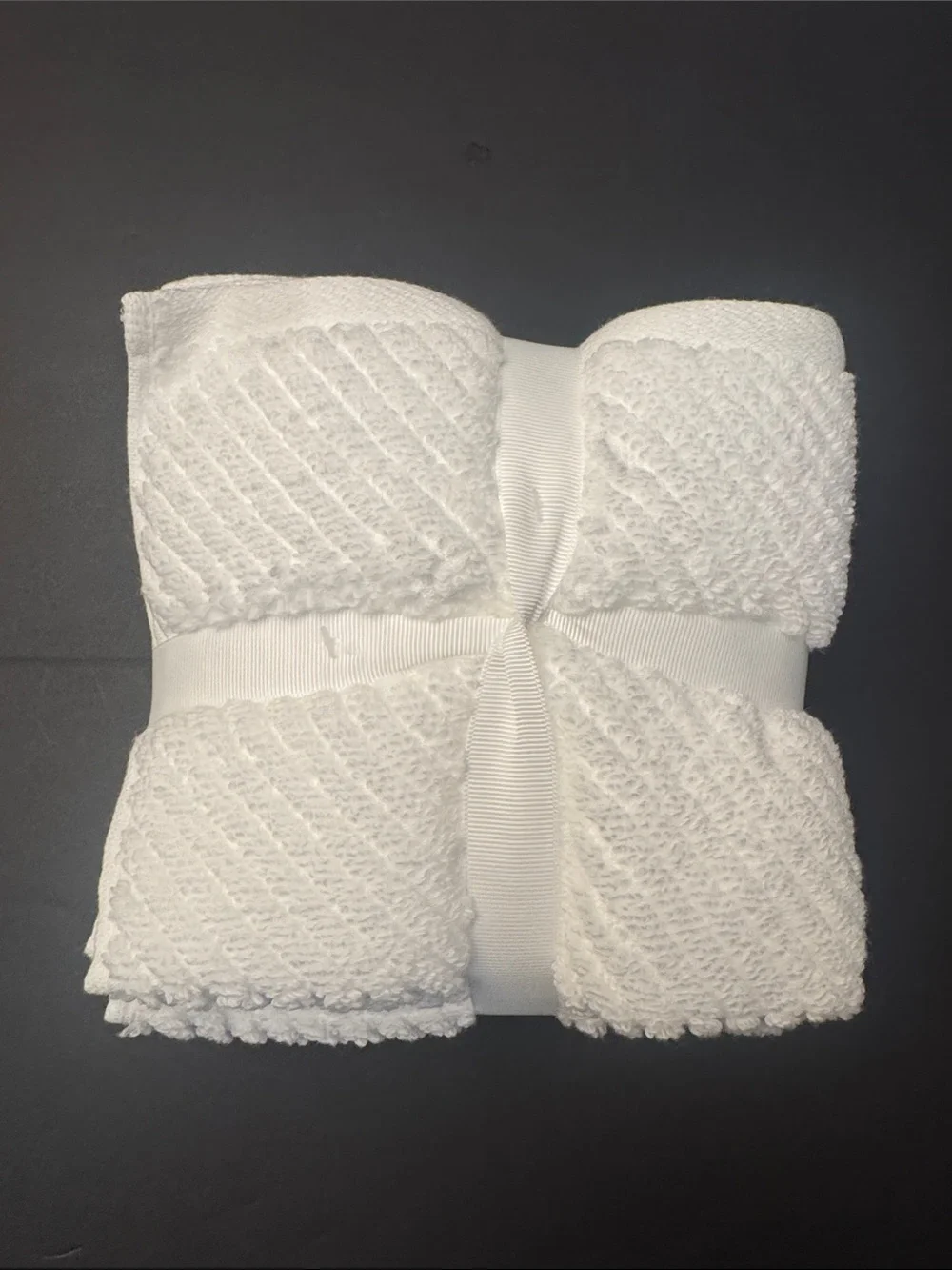 8pc TRULY LOU Performance Quick Dry Textured Cotton Bath Towel Set - White